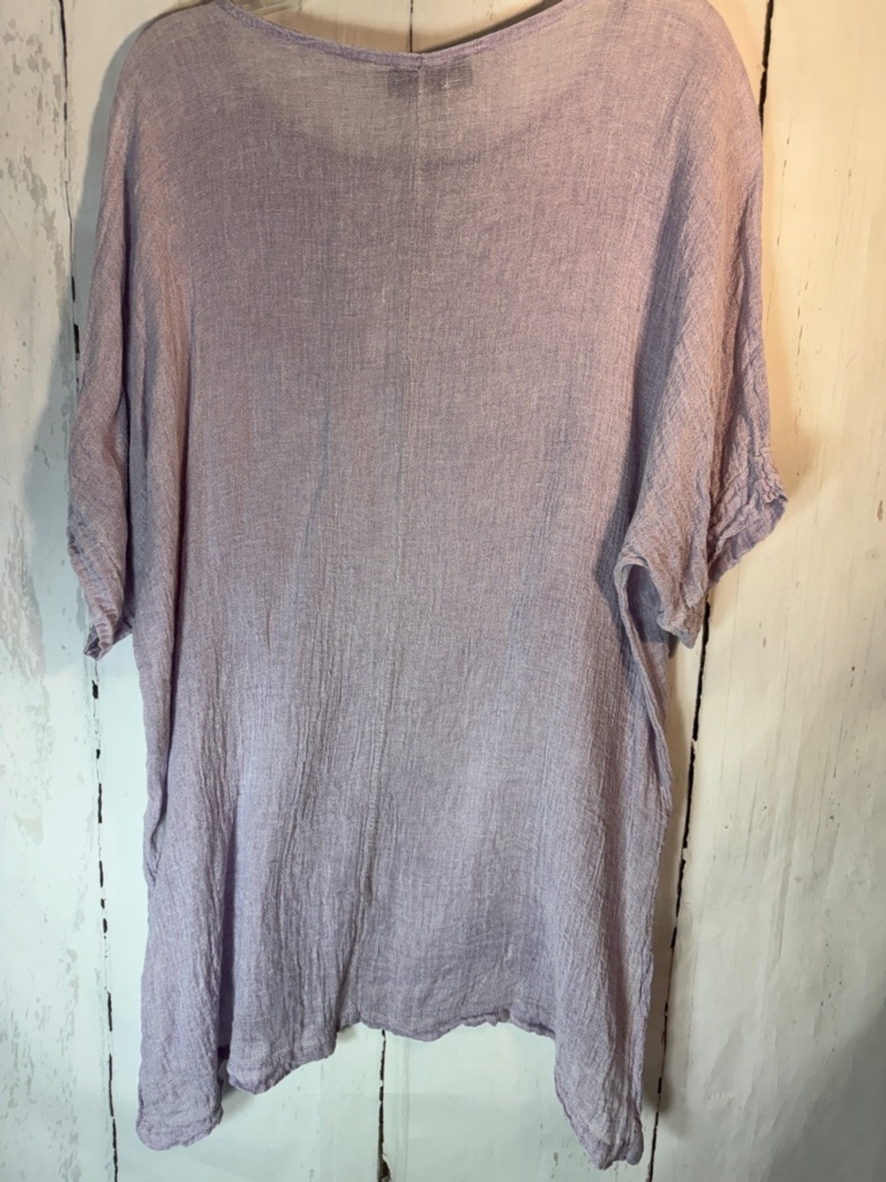 Lavender Tina Stephen’s Linen-Cotton blend round Neck blouse made with n Italy - Picture 3 of 5